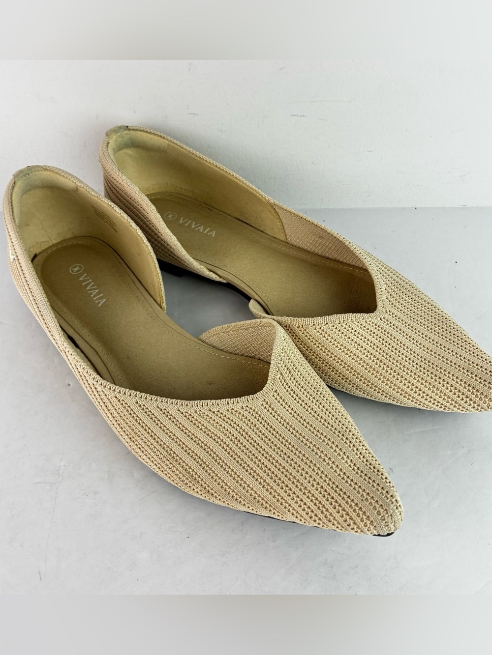 Vivaia Melia Pointed Toe D’Orsay Ivory Flats